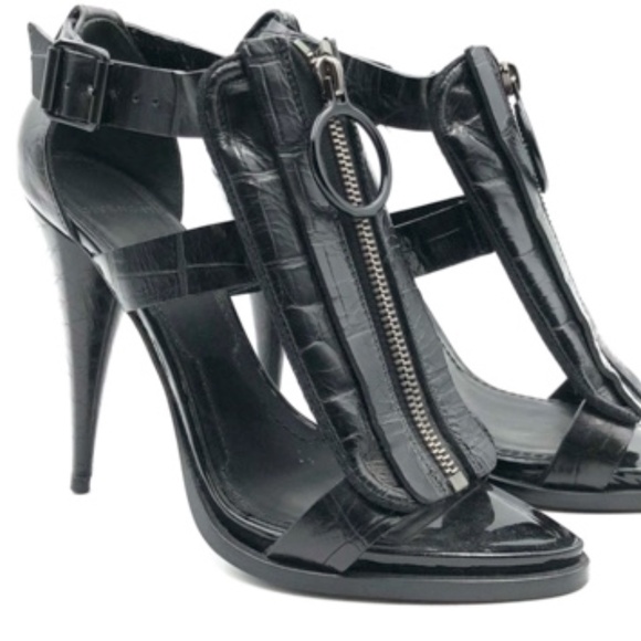 Givenchy black leather sandals - Picture 1 of 8